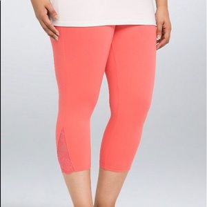 Torrid cropped leggings
